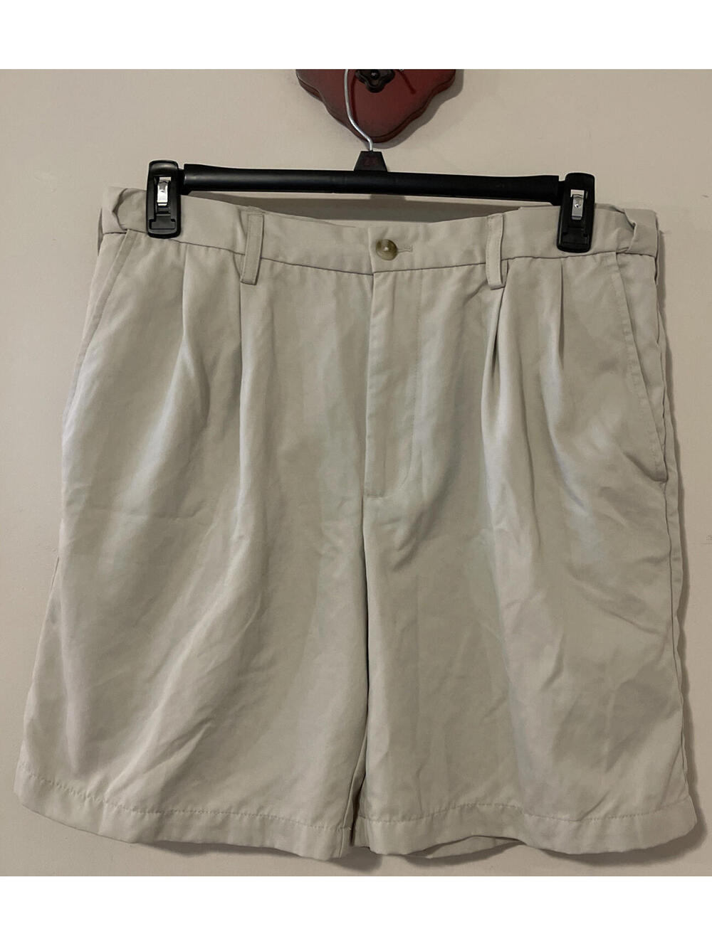 Arrow Mens Size 36 Beige Chino Style Pleated-Front Casual Shorts! A2003